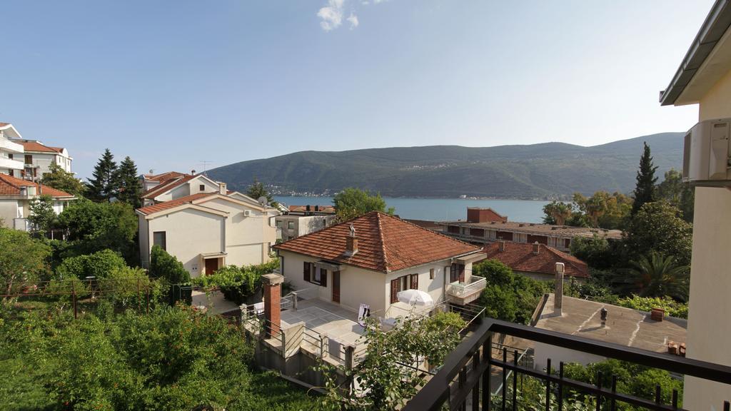 Apartments Gugolj M&M Herceg Novi Dış mekan fotoğraf