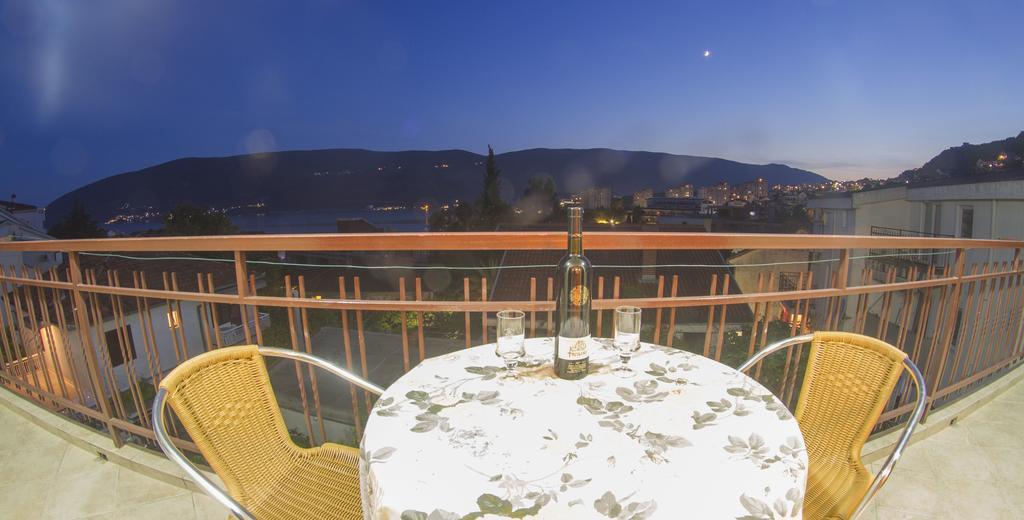 Apartments Gugolj M&M Herceg Novi Dış mekan fotoğraf