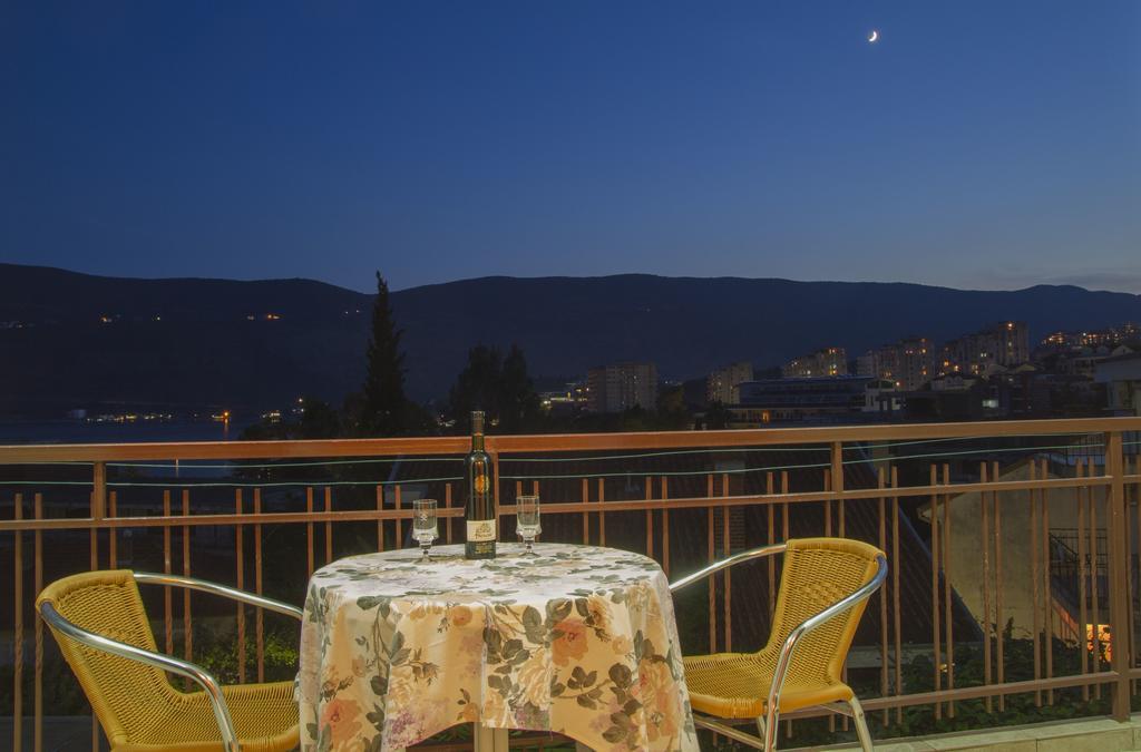 Apartments Gugolj M&M Herceg Novi Dış mekan fotoğraf