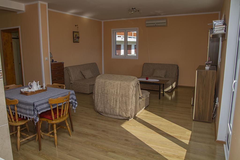 Apartments Gugolj M&M Herceg Novi Dış mekan fotoğraf