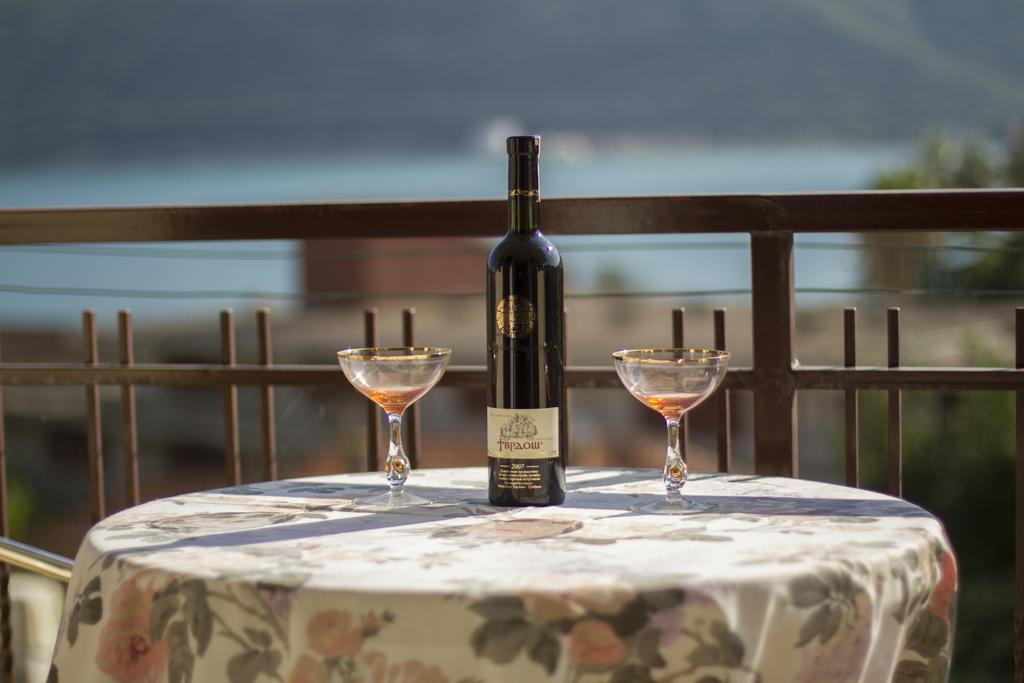 Apartments Gugolj M&M Herceg Novi Dış mekan fotoğraf